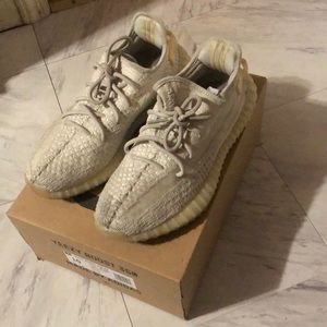 Yeezy Boost 350 V2 “Light”